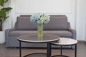 CityHouse - El Pino Realm