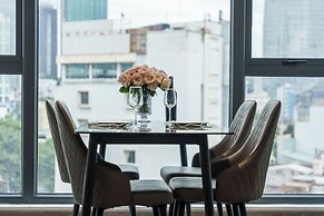 CityHouse - El Pino Realm