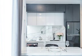 CityHouse - El Pino Realm