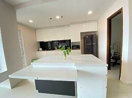 SUNRISE CITY VIEW Retreat