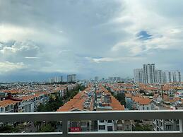 SUNRISE CITY VIEW Retreat