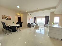 SUNRISE CITY VIEW Retreat