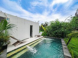 White Cubes Villas