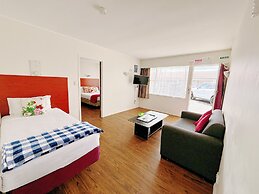 136 St George Motel