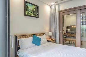 MIDTOWN Premium Stay