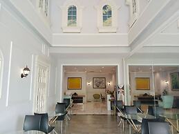 Amerta Room Metropolitan Park