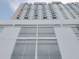 Amerta Room Metropolitan Park