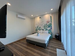 Hua Hin Pool Villa and Pool Table With 3 Bedrooms, 3 Bathrooms Near Ch