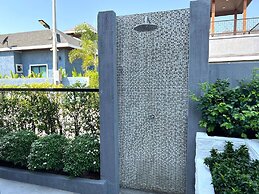 Hua Hin Pool Villa and Pool Table With 3 Bedrooms, 3 Bathrooms Near Ch