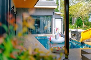 Orange Private Pool Villa, Near Cham Am Beach