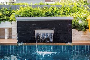 Hua Hin Pool Villa and Pool Table With 3 Bedrooms, 3 Bathrooms Near Ch