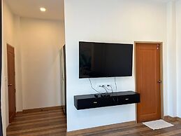 Hua Hin Pool Villa and Pool Table With 3 Bedrooms, 3 Bathrooms Near Ch