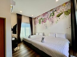 Hua Hin Pool Villa and Pool Table With 3 Bedrooms, 3 Bathrooms Near Ch