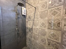 Hua Hin Pool Villa and Pool Table With 3 Bedrooms, 3 Bathrooms Near Ch