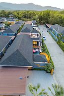 Hua Hin Pool Villa and Pool Table With 3 Bedrooms, 3 Bathrooms Near Ch