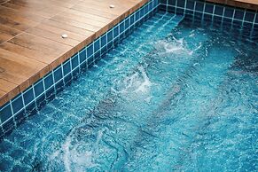 Hua Hin Pool Villa and Pool Table With 3 Bedrooms, 3 Bathrooms Near Ch