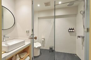 March Hotel & Suite Chiang Mai
