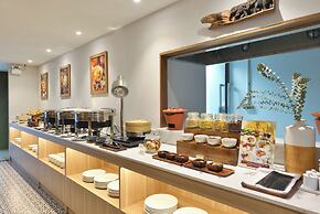 March Hotel & Suite Chiang Mai