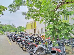 The Royale Sentra Tower Kuning