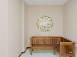 The Royale Sentra Tower Kuning