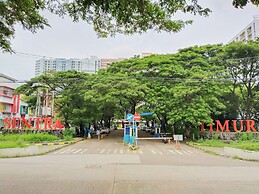 The Royale Sentra Tower Kuning