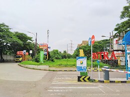 The Royale Sentra Tower Kuning