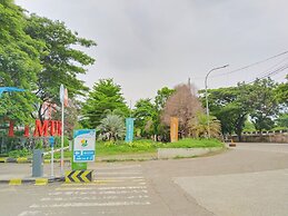 The Royale Sentra Tower Kuning