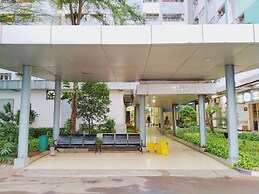 The Royale Sentra Tower Kuning