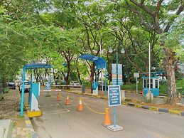 Royale Signature Sapphire