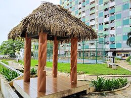 Royale Signature Sapphire