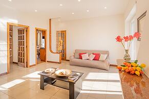 Bright Apartment Private Parking Naples