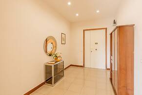 Bright Apartment Private Parking Naples