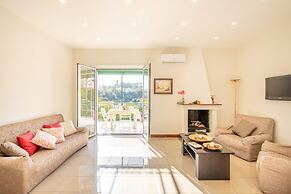 Bright Apartment Private Parking Naples