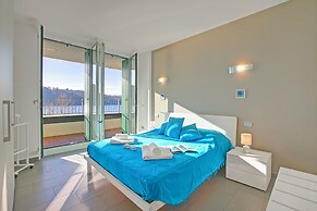 Sogno Sul Lago Lake Front