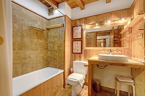 Cycling & Hiking Apartment In Andorra