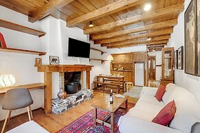 Cycling & Hiking Apartment In Andorra