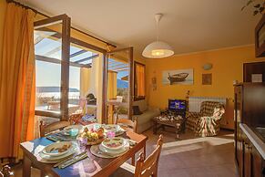 John's House-Lakeview & shared pool