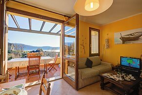 John's House-Lakeview & shared pool