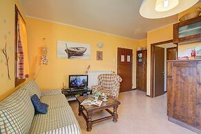 John's House-Lakeview & shared pool