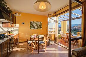 John's House-Lakeview & shared pool