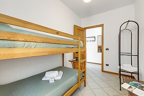 Julia's House With Lakeview and shared pool