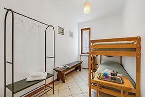 Julia's House With Lakeview and shared pool