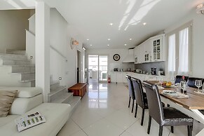 Casa Patino
