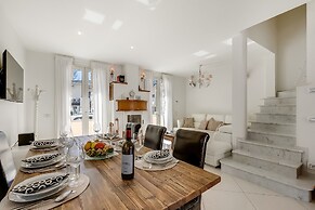 Casa Patino