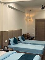 Yes Hotel By The Ganges