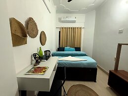 Yes Hotel By The Ganges