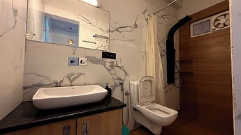 Yes Hotel By The Ganges