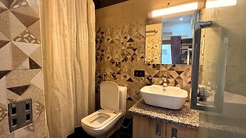 Yes Hotel By The Ganges