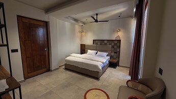 Yes Hotel By The Ganges