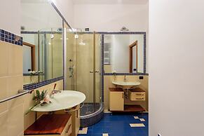 Graceful Home Genova City Center